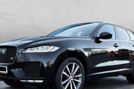 Jaguar F-Pace 25.900 km 40.590 &euro; Regensburg 93059