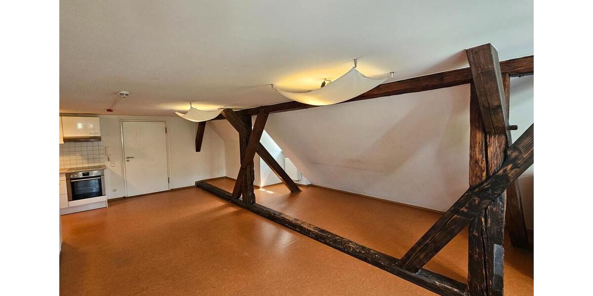 Dachgeschoßwohnung Burglengenfeld - 2 Zimmer, 60 m&sup2;, 900&euro; | Angebot:26671613
