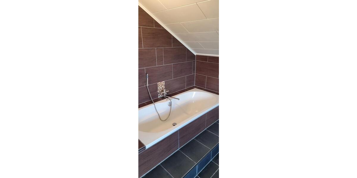 Dachgeschoßwohnung Regensburg Galgenberg - 2 Zimmer, 75 m&sup2;, 1.180&euro; | Angebot:26592598