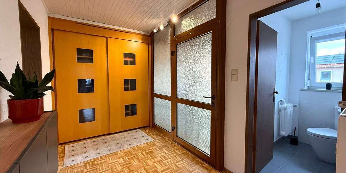 Etagenwohnung Schierling - 3 Zimmer, 88 m&sup2;, 800&euro; | Angebot:24816533