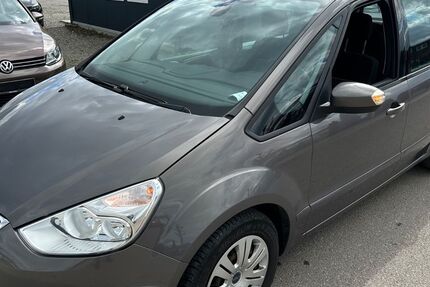 Ford Galaxy 204.000 km 4.250 &euro; Abensberg 93326