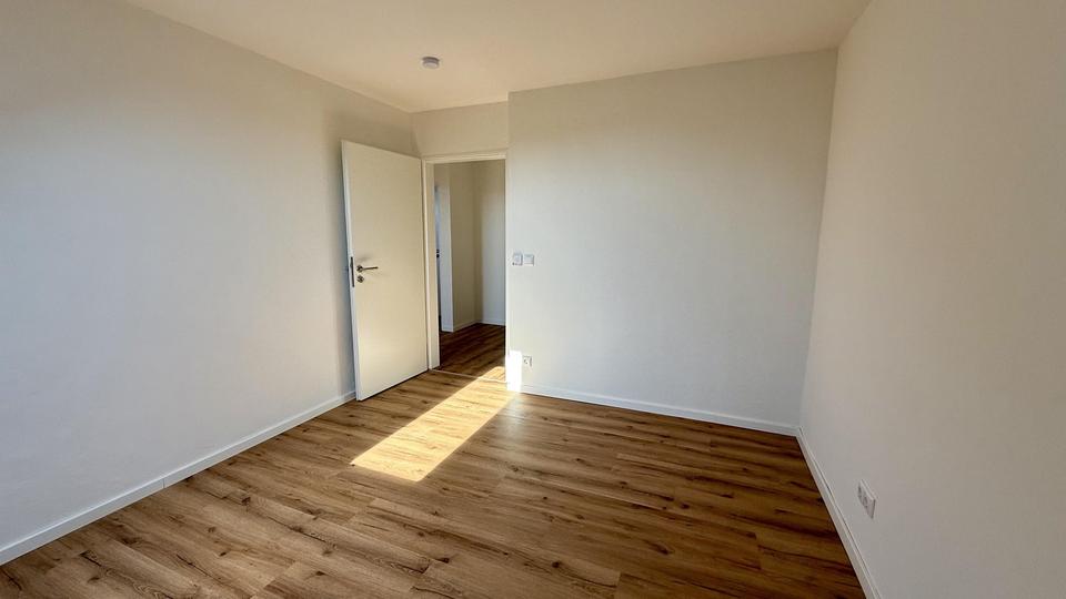 Dachgeschoßwohnung Regensburg Konradsiedlung - 2 Zimmer, 50 m&sup2;, 750&euro; | Angebot:26057326