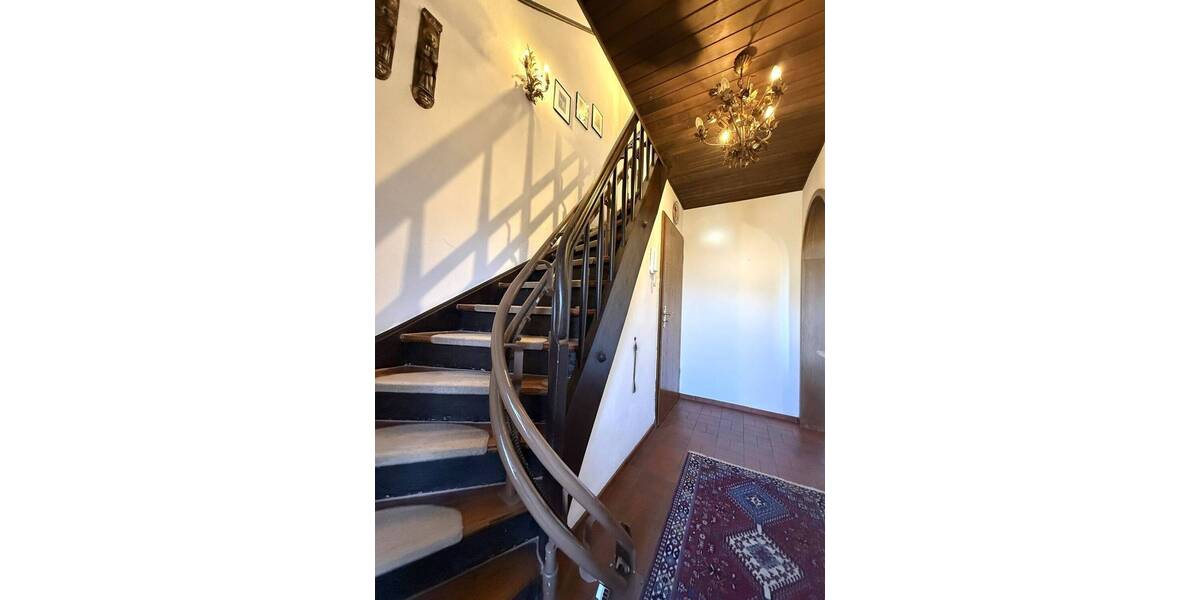 Einfamilienhaus Regensburg Westenviertel - 8 Zimmer, 145 m&sup2;, 445.000&euro; | Angebot:26190285