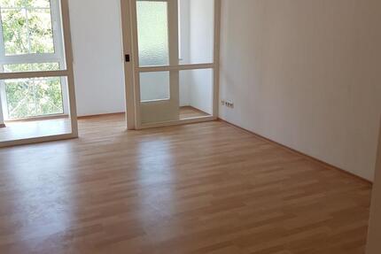 schönes Appartment in zentraler Lage in Nittendorf