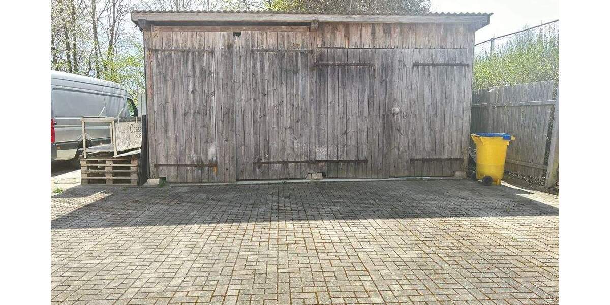 Metzgerei mit Schlachthaus, Laden und riesiger Wohnung zimmer