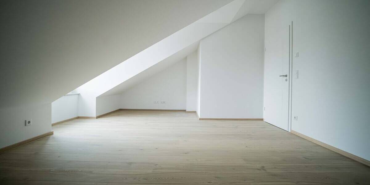 Etagenwohnung Regensburg Westenviertel - 3 Zimmer, 84 m&sup2;, 1.608&euro; | Angebot:26453046