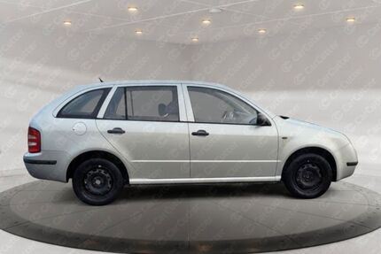 Skoda Fabia 269.773 km 1.490 &euro; Langquaid 84085