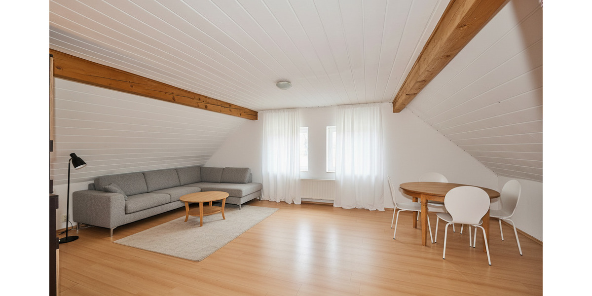 Projekt mit Zukunft: Renovierungsbedürftiges Wohnhaus mit ca. 222 m² Wohnfläche und Garten 6 zimmer