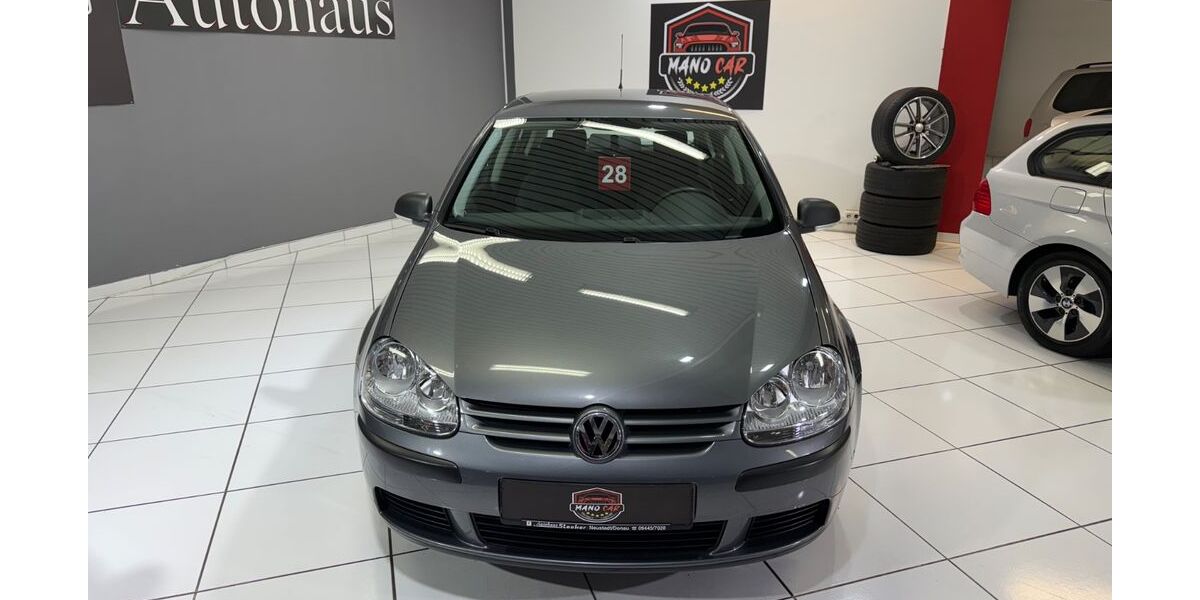VW Golf 74.000 km 4.499 &euro; Kelheim 93309