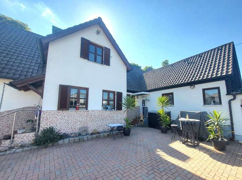 Haus zum Kaufen in Regensburg 650.000 € 164 m²
