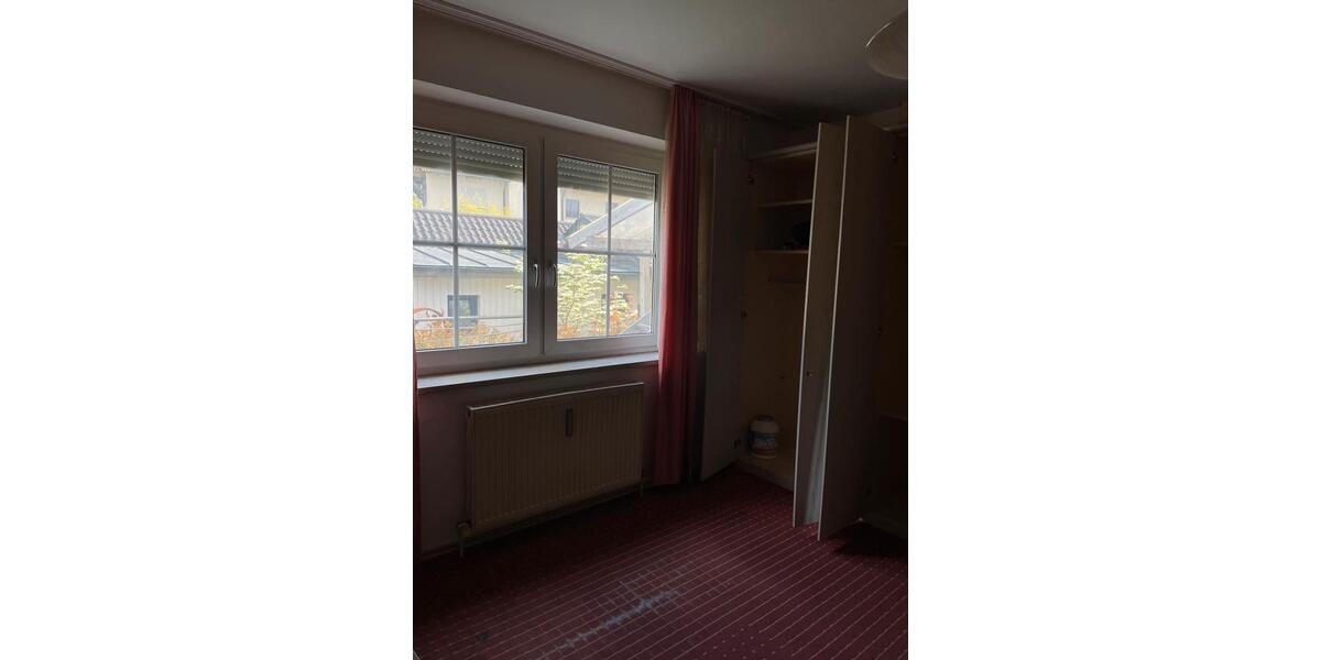 Etagenwohnung Regensburg Konradsiedlung - 5 Zimmer, 85 m&sup2;, 1.500&euro; | Angebot:26502767