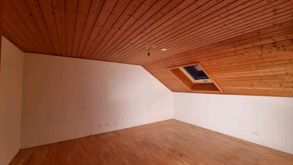 Vermiete 140m² Gallerie-Wohnung Maxhütte-Haidhof 5 zimmer