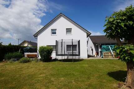 Haus zum Mieten in Rain 1.200 € 130 m²