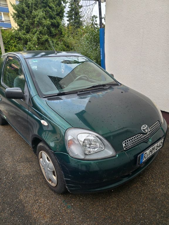 Yaris