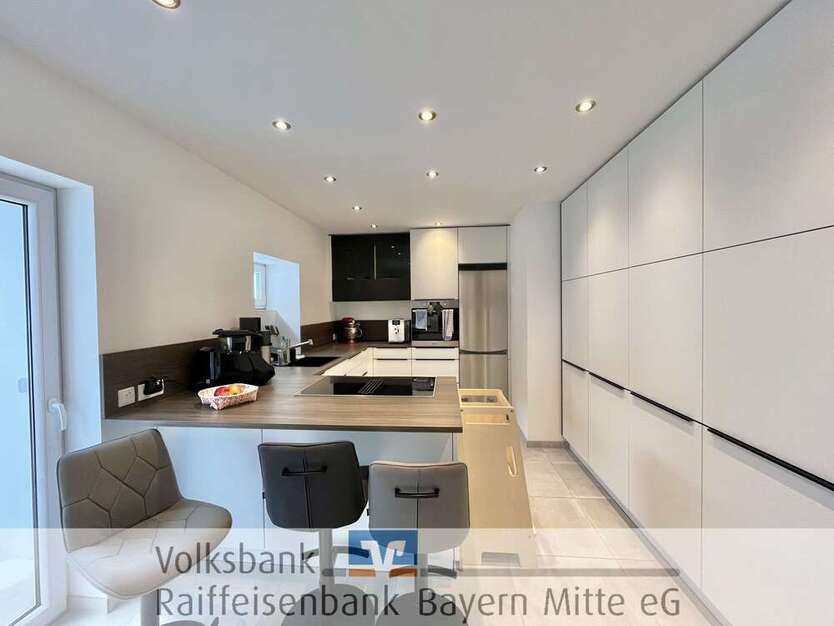 Wohnung zum Kaufen in Riedenburg 325.000 € 95.99 m²
