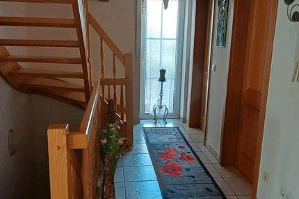 Haus Lappersdorf - 4 Zimmer, 112 m&sup2;, 1.310&euro; | Angebot:26026457