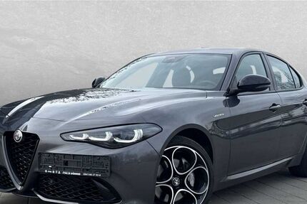 Alfa Romeo Giulia 46.000 km 41.590 &euro; Regensburg 93059