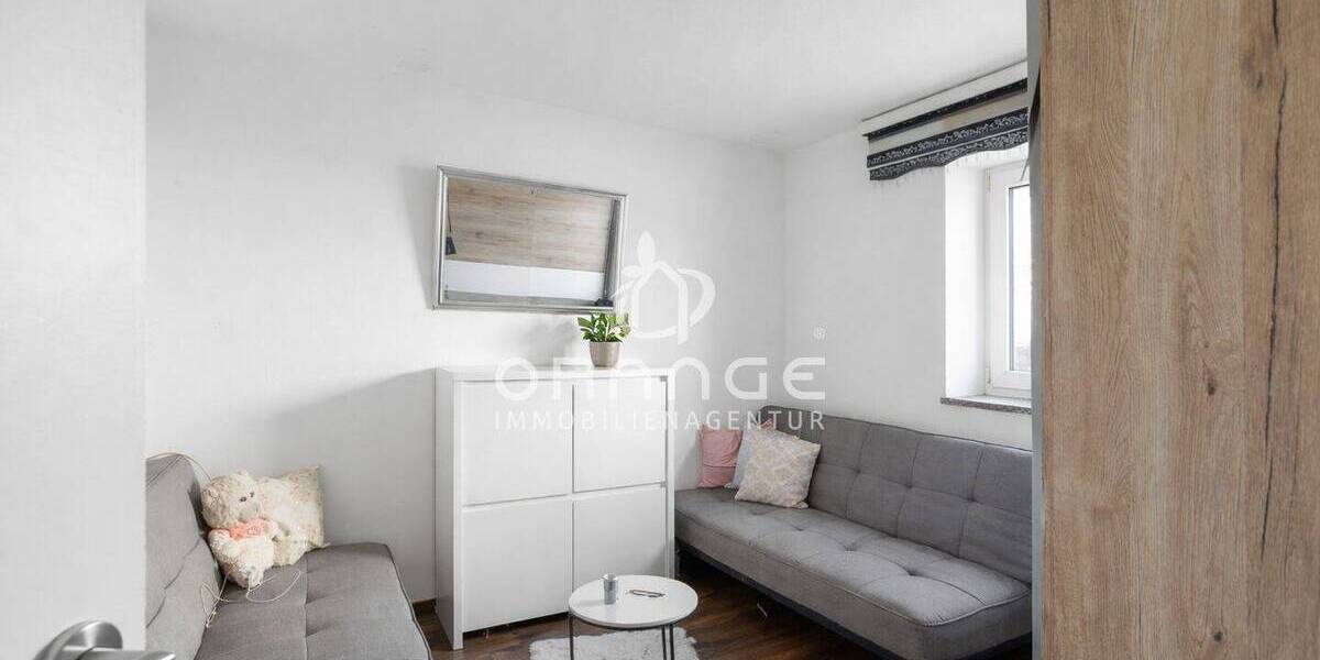 Etagenwohnung Burglengenfeld - 4 Zimmer, 100 m&sup2;, 314.400&euro; | Angebot:26015258