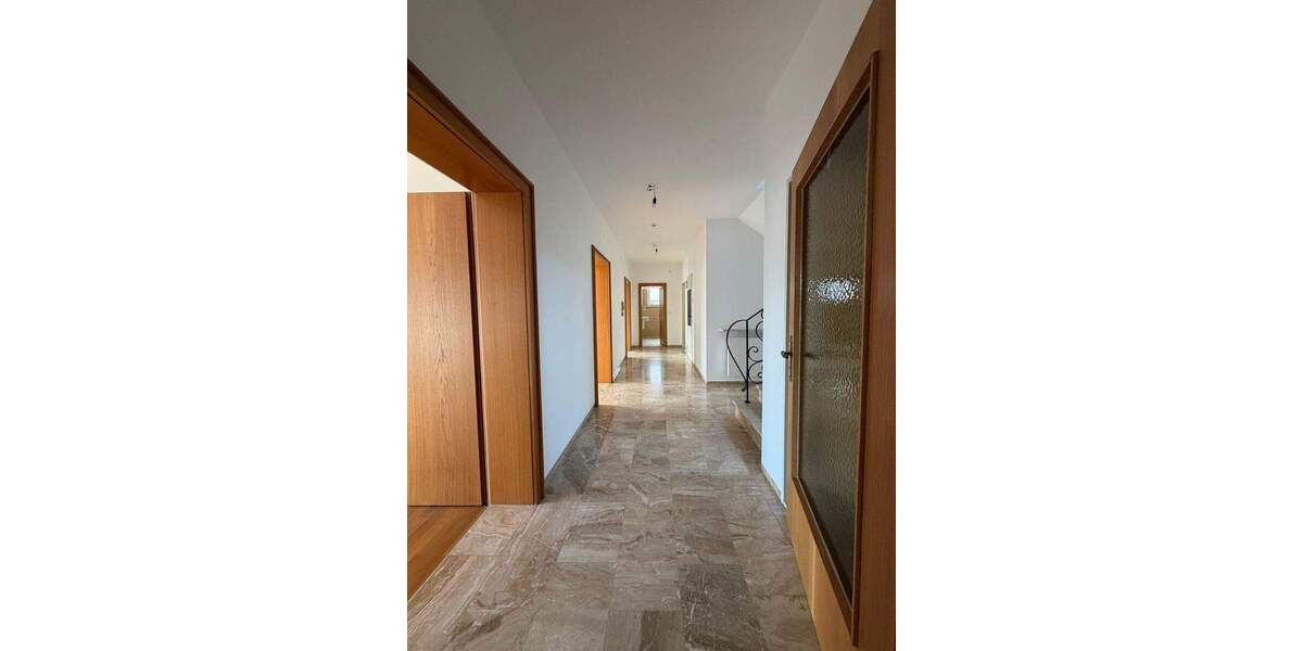 Einfamilienhaus Nittendorf Undorf - 7 Zimmer, 235 m&sup2;, 729.000&euro; | Angebot:25800996