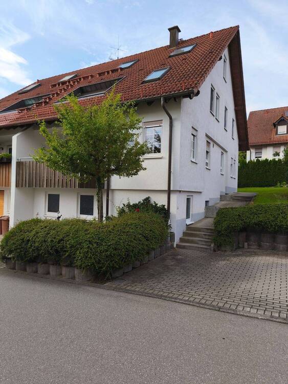Gepflegte 3 Zi.-EG-Wohnung in sonniger Lage! ruhiger Lage