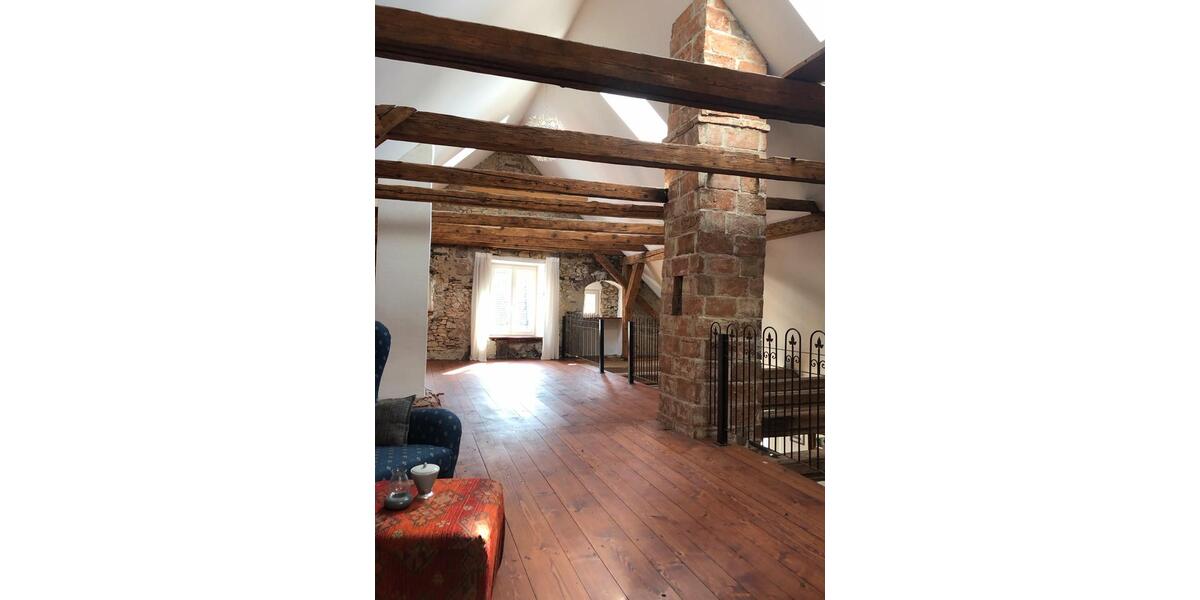 Einfamilienhaus Abensberg - 8 Zimmer, 300 m&sup2;, 525.000&euro; | Angebot:26932902