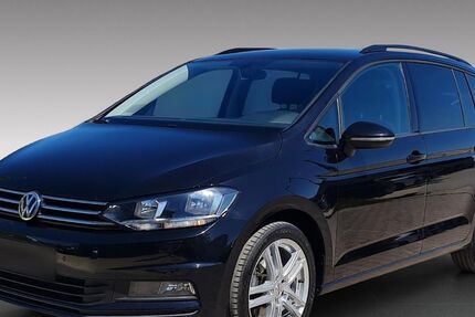 VW Touran 131.200 km 18.490 &euro; Pettendorf 93186