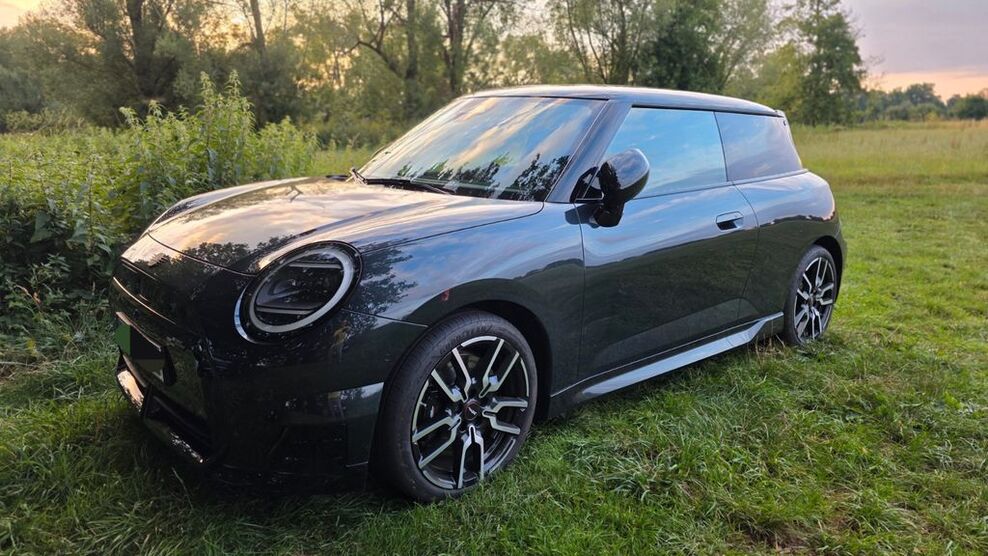 Mini Cooper E 6.033 km 32.000 € Regensburg 93055