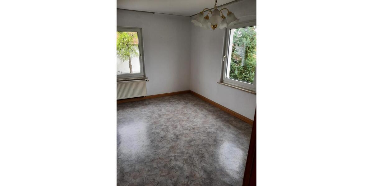Etagenwohnung Walderbach - 5 Zimmer, 122 m&sup2;, 950&euro; | Angebot:26271364