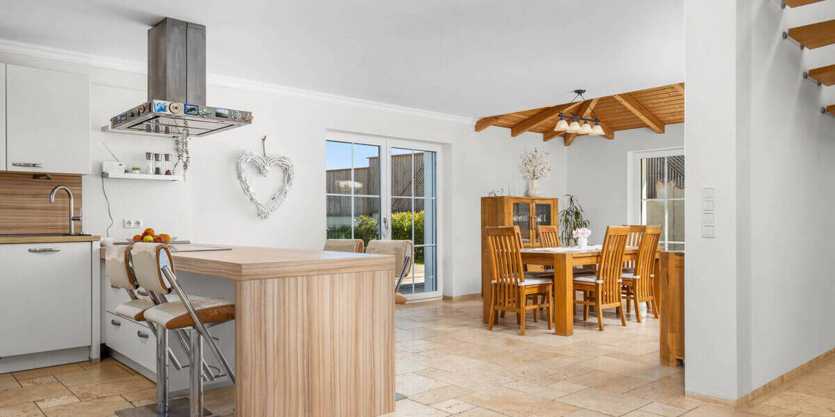 Einfamilienhaus Wenzenbach - 4 Zimmer, 190 m&sup2;, 975.000&euro; | Angebot:26595936