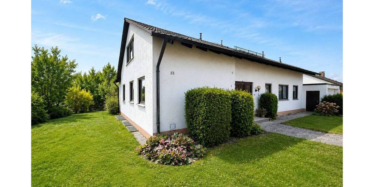 Einfamilienhaus Pentling - 8 Zimmer, 280 m&sup2;, 485.000&euro; | Angebot:26778889