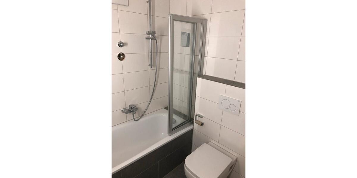 Dachgeschoßwohnung Geiselhöring - 3.5 Zimmer, 84 m&sup2;, 780&euro; | Angebot:25907817