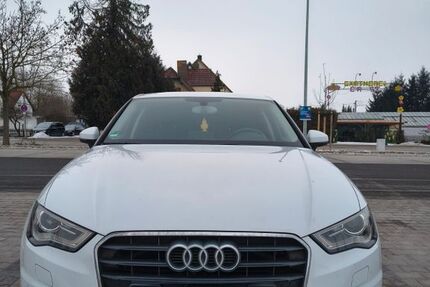 Audi A3 113.000 km 13.900 &euro; Hagelstadt 93095