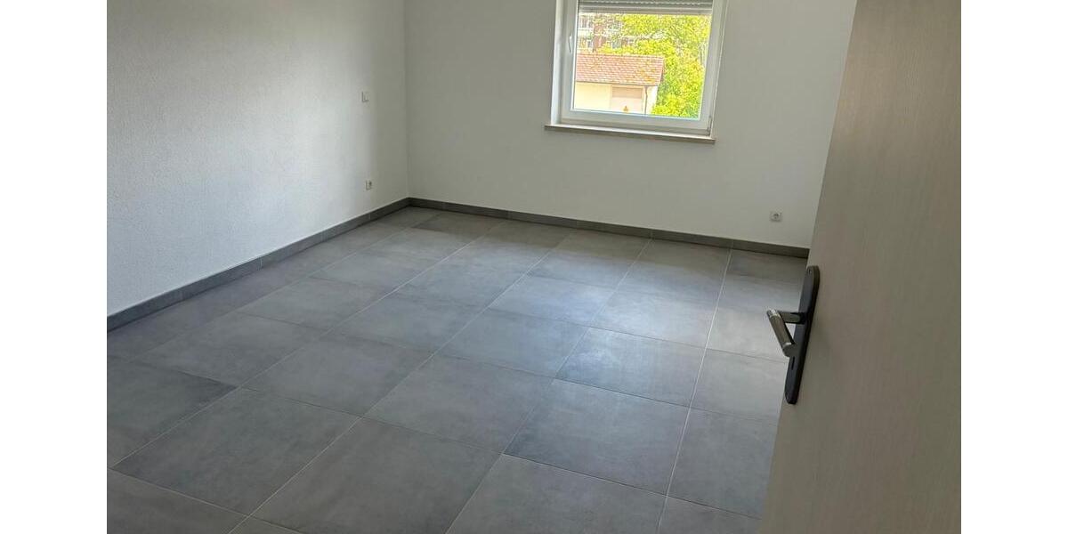 Etagenwohnung Hemau - 4 Zimmer, 70 m&sup2;, 950&euro; | Angebot:26693033