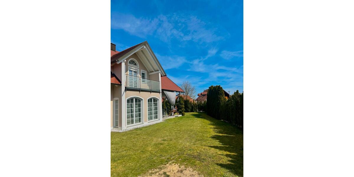 Einfamilienhaus Abensberg - 8 Zimmer, 180 m&sup2;, 2.150&euro; | Angebot:26121492