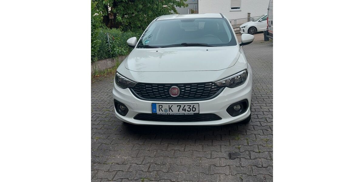 Fiat Tipo 113.000 km 9.900 &euro; Wiesent 93109