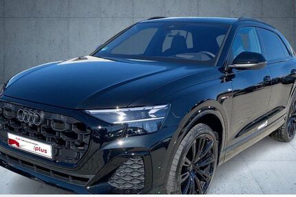 Audi Q8 9.000 km 91.370 &euro; Saal a.d. Donau 93342