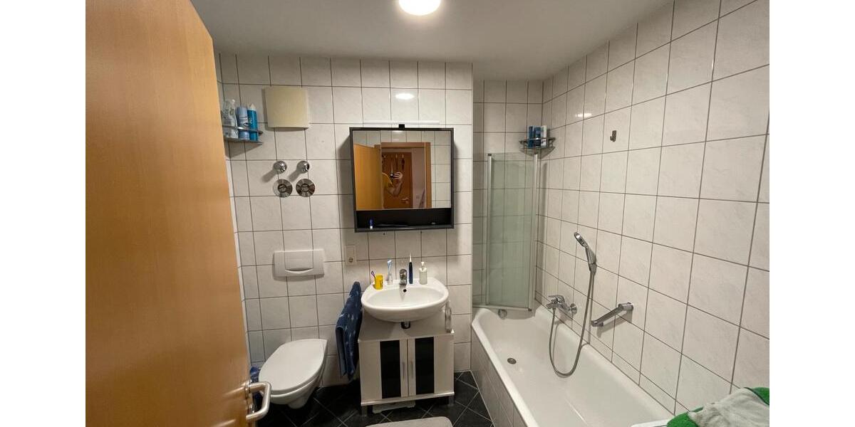 Erdgeschoßwohnung Regensburg Galgenberg - 1.5 Zimmer, 67 m&sup2;, 1.050&euro; | Angebot:25876480