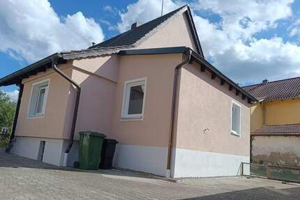 Haus Teublitz - 5 Zimmer, 115 m&sup2;, 419.000&euro; | Angebot:24515624