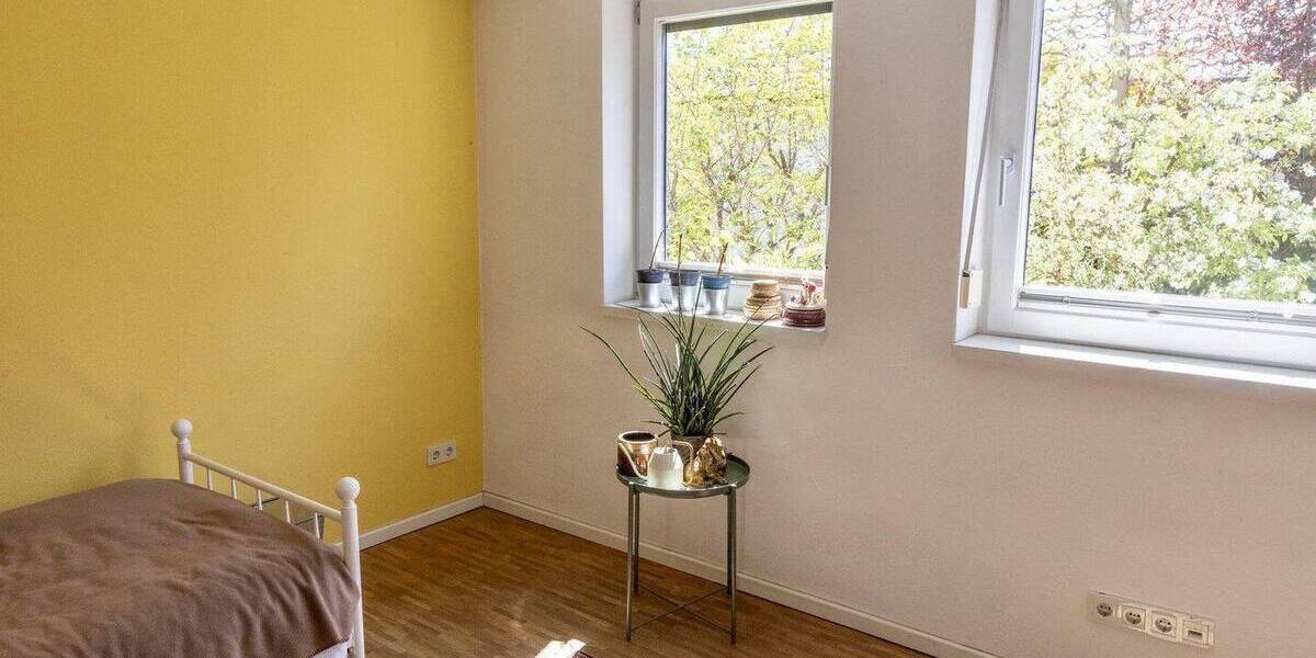 Doppelhaushälfte Regensbsurg Westenviertel - 7 Zimmer, 220 m&sup2;, 1.599.000&euro; | Angebot:26816371