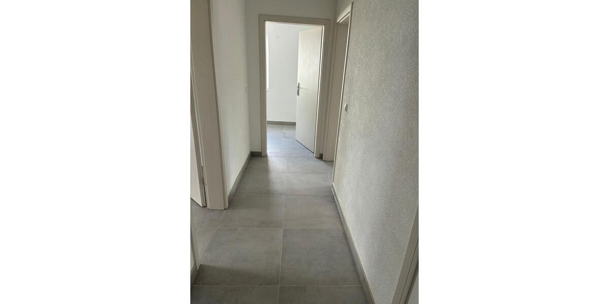 Etagenwohnung Hemau - 4 Zimmer, 70 m&sup2;, 950&euro; | Angebot:26693033