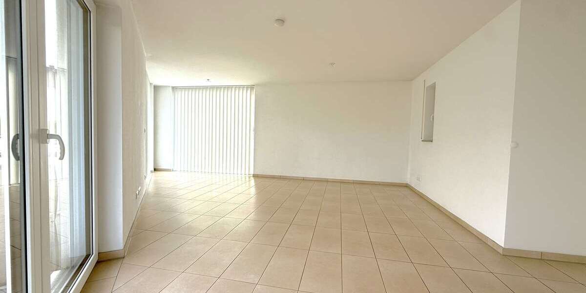Etagenwohnung Maxhütte-Haidhof Haidhof - 2 Zimmer, 76 m&sup2;, 253.000&euro; | Angebot:26804082