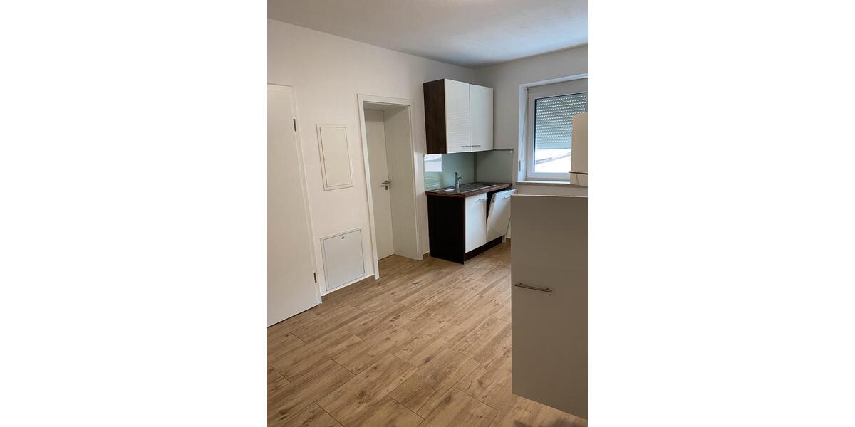 Etagenwohnung Burglengenfeld - 3 Zimmer, 85 m&sup2;, 890&euro; | Angebot:26698853
