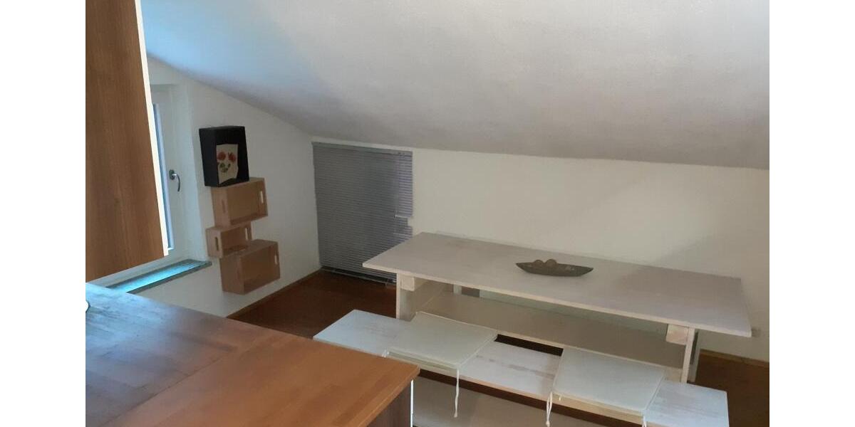 Etagenwohnung Regensburg Brandlberg - 1 Zimmer, 13 m&sup2;, 400&euro; | Angebot:24463290