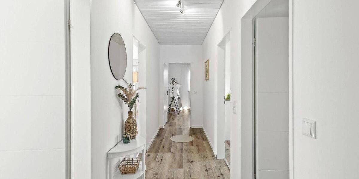 Etagenwohnung Neutraubling - 3 Zimmer, 88 m&sup2;, 324.995&euro; | Angebot:26716058