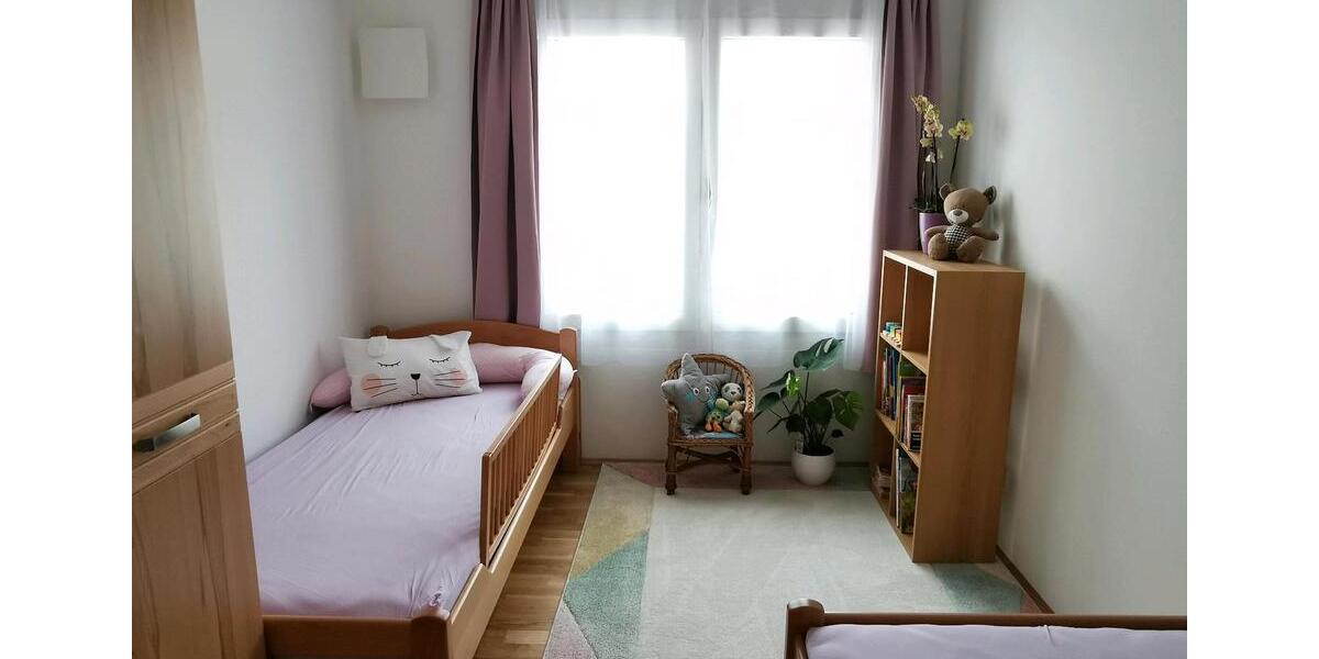 Erdgeschoßwohnung Regensburg Galgenberg - 4 Zimmer, 109 m&sup2;, 1.800&euro; | Angebot:26357926