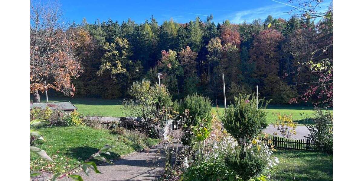 Mehrfamilienhaus, Wohnhaus Sinzing Saxberg - 6 Zimmer, 207 m&sup2;, 449.000&euro; | Angebot:25745210