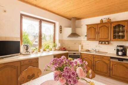 Wohnung Maxhütte-Haidhof Haidhof - 6 Zimmer, 113 m&sup2;, 199.000&euro; | Angebot:27019272