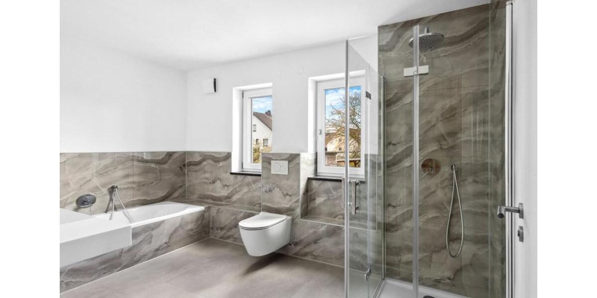 Gehobenes Reihenendhaus zum Erstbezug 5.5 zimmer