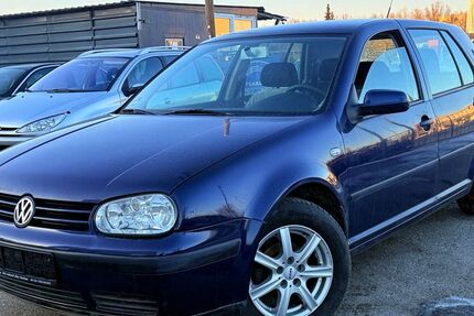 VW Golf 156.746 km 2.899 &euro; Obertraubling 93083