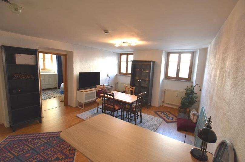 Erdgeschoßwohnung Regensburg Kumpfmühl - 2 Zimmer, 60 m&sup2;, 395.000&euro; | Angebot:27021010